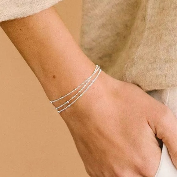 ⚜️𝟯𝟬%𝗢𝗙𝗙 𝗯𝘂𝗻𝗱𝗹𝗲𝘀 𝟯+⚜️ NEW 3 Layered Stainless Steel Bracelet - Picture 9 of 14